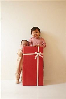 выбор подарка